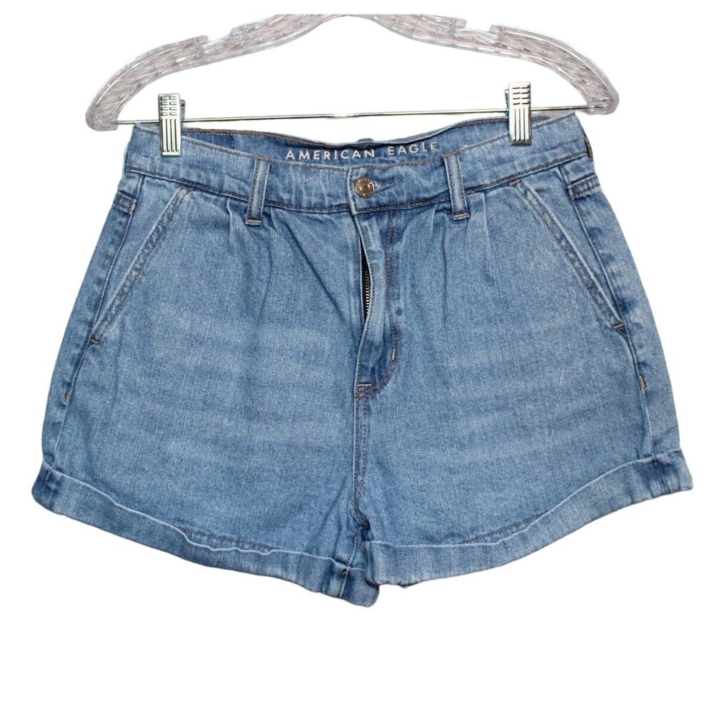 American Eagle Denim Mom Short Womens Size 4 Rolled Cuff Pleated‎
